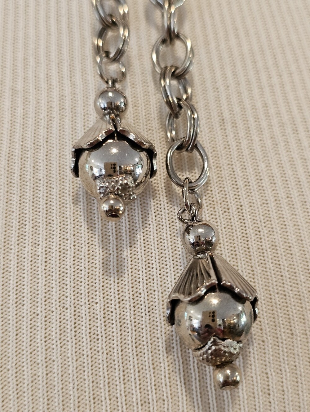 Vintage 1961 Monet "Bolero" Silvertone Lariat Necklace - Picture 3 of 9
